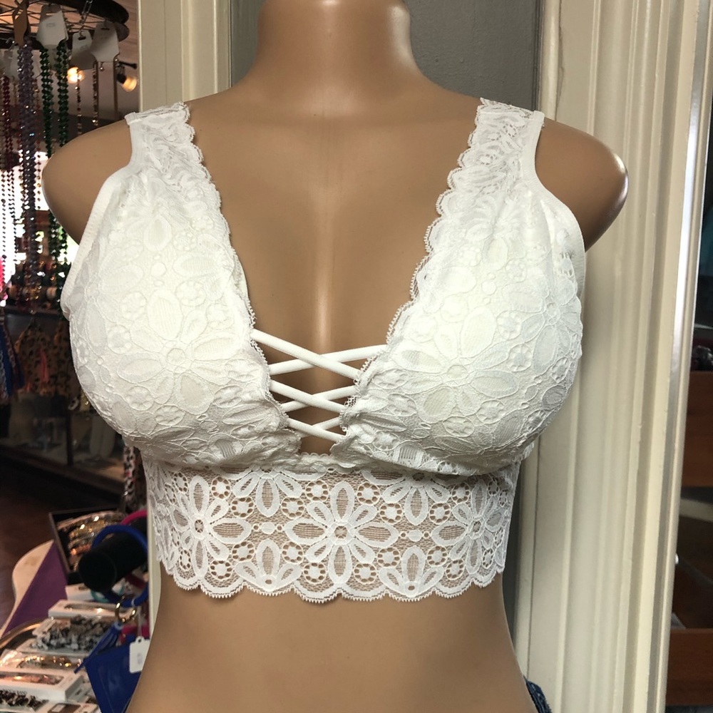 White lace bralette